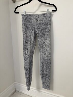 lululemon athletica Gray Speckled High-Rise Leggings